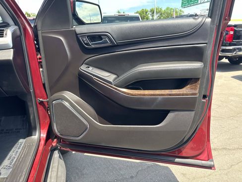 Used 2016 Chevrolet Suburban LS w/ Max Trailering Package RWD image 30