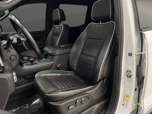 Used 2022 GMC Sierra 1500 AT4X image 4