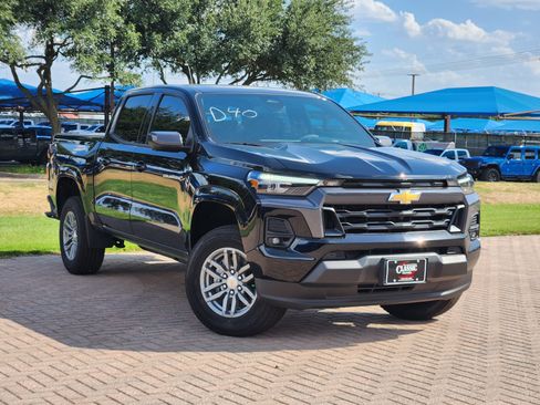 New 2026 Chevrolet Colorado LT w/ LT Convenience Package image 2