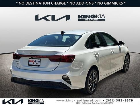 Used 2023 Kia Forte LXS w/ LXS Technology Package FWD image 23