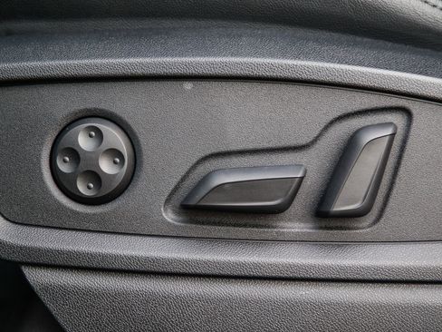 Certified 2023 Audi Q5 2.0T Prestige w/ Prestige Package image 24