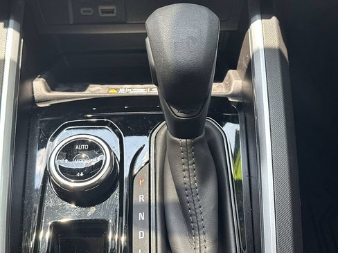 Used 2025 Chevrolet Colorado Trail Boss AWD/4WD image 27