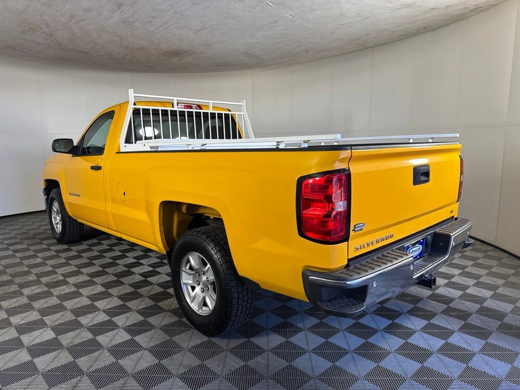 Used 2015 Chevrolet Silverado 1500 LT w/ Trailering Package RWD image 7