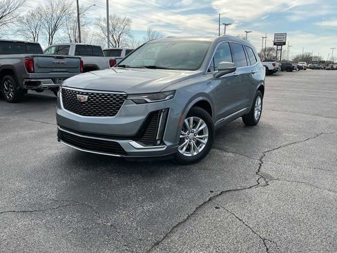 Used 2024 Cadillac XT6 Luxury w/ LPO, Floor Liner Package AWD/4WD image 3