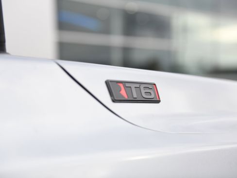 New 2025 Ford F150 XLT w/ Equipment Group 302A MID image 9