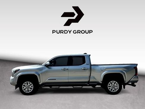 Used 2024 Toyota Tacoma SR5 RWD image 5