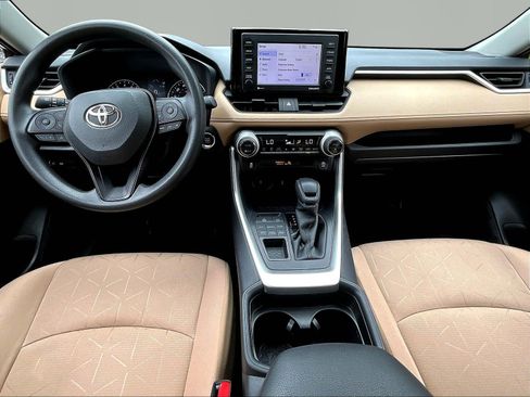 Used 2021 Toyota RAV4 XLE w/ Protection Package (TMS) AWD/4WD image 7