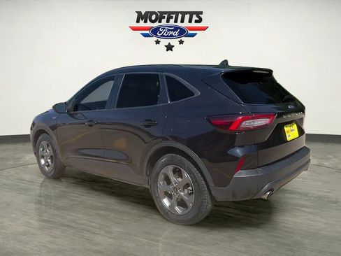 Used 2025 Ford Escape ST-Line FWD image 3