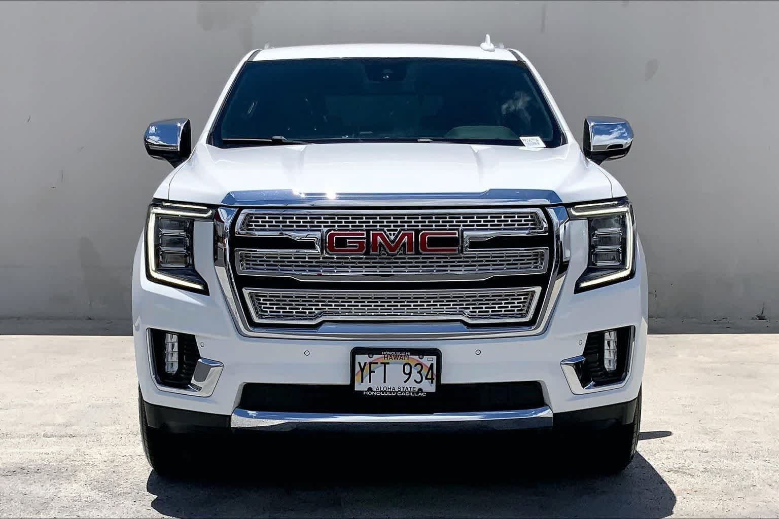 Used 2023 GMC Yukon SLT AWD/4WD image 6