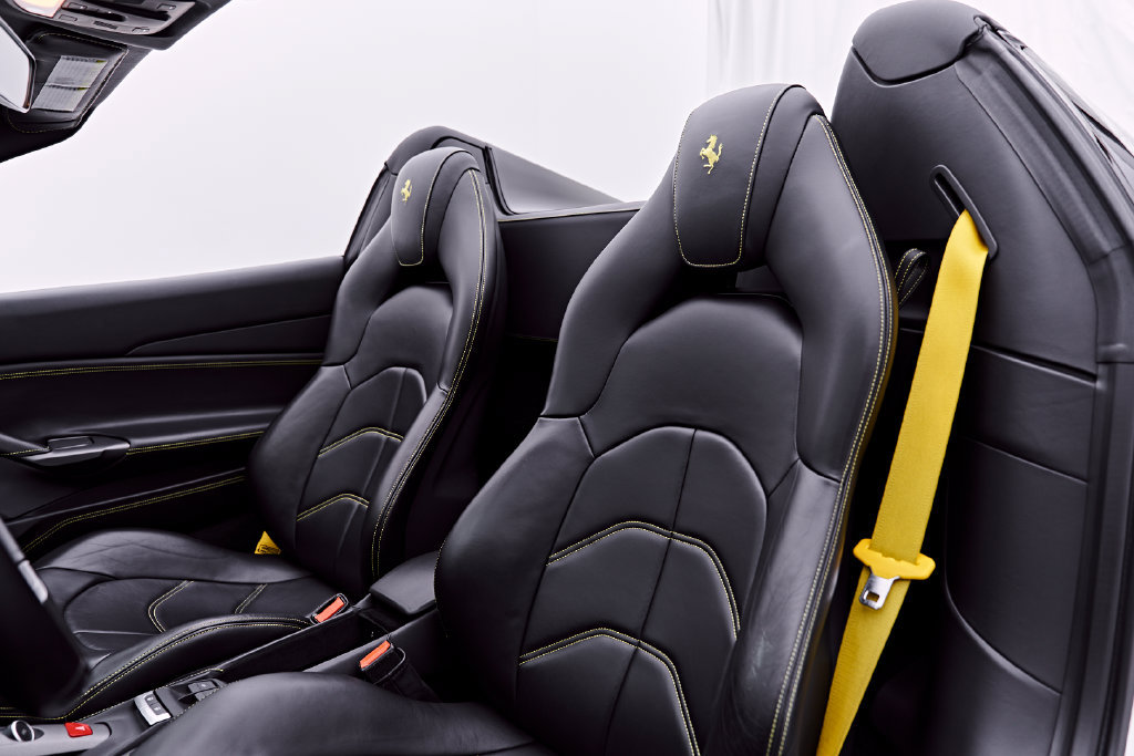 Used 2019 Ferrari 488 Spider RWD image 58