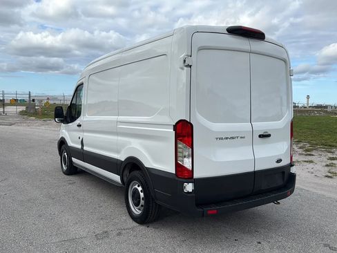 Used 2020 Ford Transit 150 Medium Roof w/ Load Area Protection Package RWD image 5