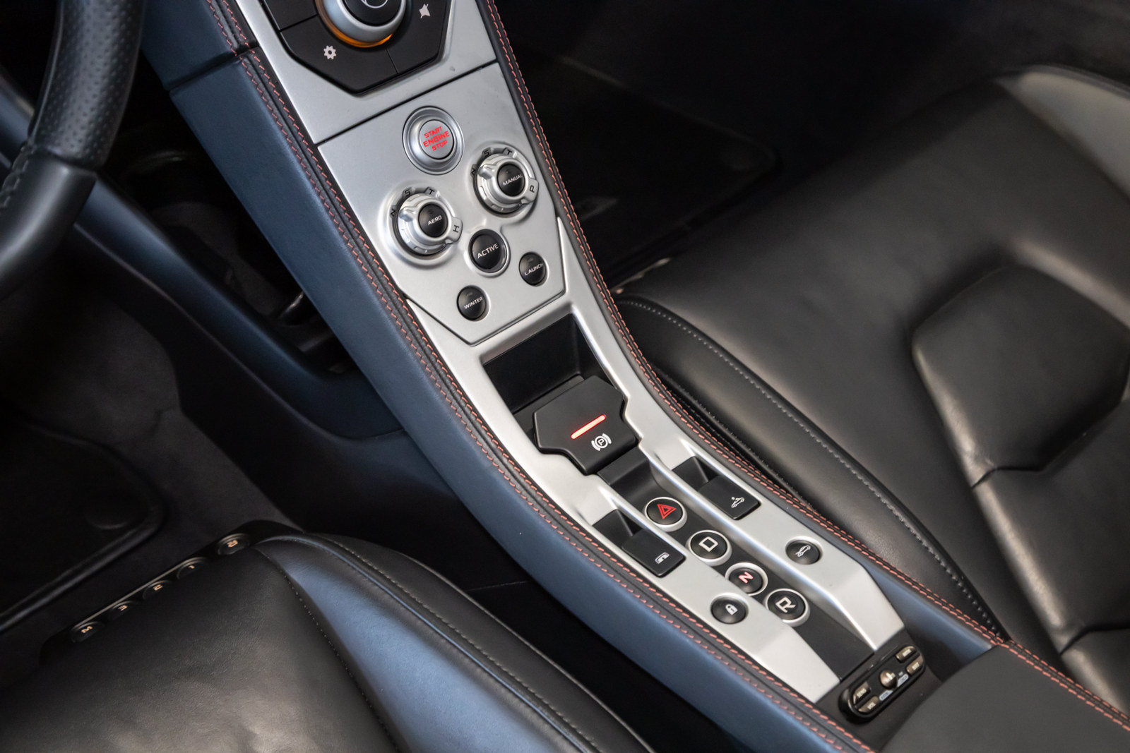 Used 2013 McLaren MP4-12C Spider RWD image 39