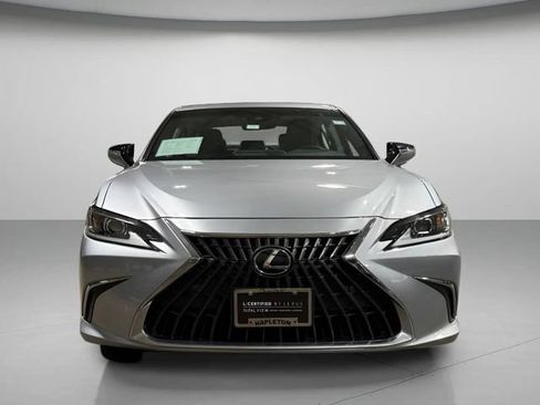 Used 2023 Lexus ES 350 w/ Premium Package FWD image 9