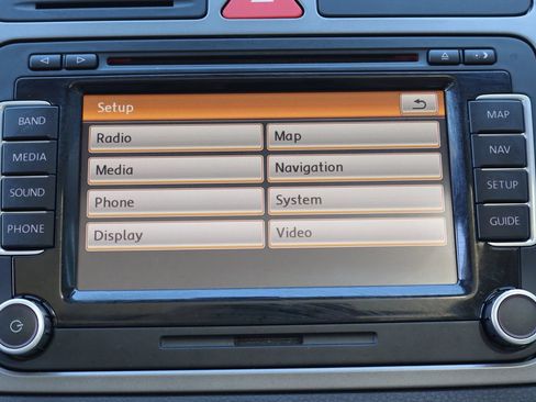 Used 2011 Volkswagen Tiguan S AWD/4WD image 23