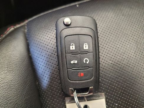 Used 2015 GMC Terrain Denali FWD image 32