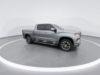 Used 2024 Chevrolet Silverado 1500 High Country w/ Technology Package video 2