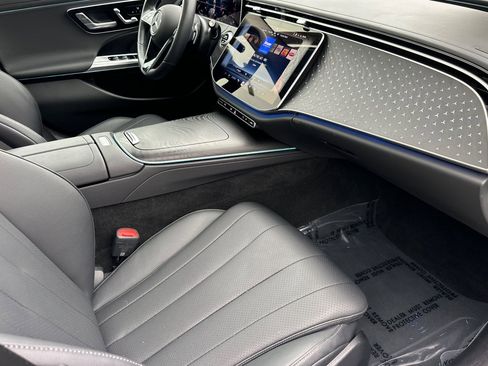 Certified 2025 Mercedes-Benz E 350 Sedan image 17
