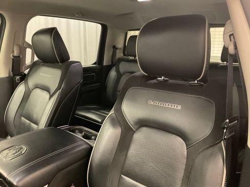 Used 2022 RAM 1500 Laramie AWD/4WD image 14