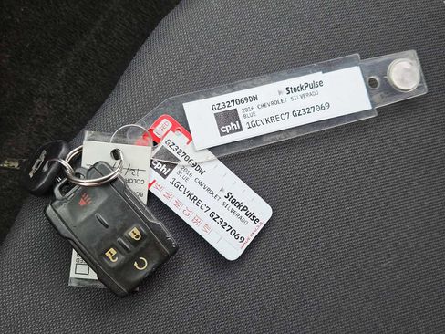 Used 2016 Chevrolet Silverado 1500 LT image 32