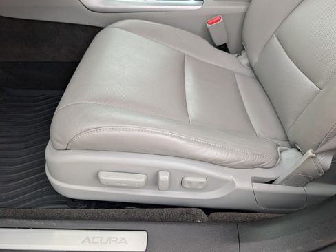 Certified 2017 Acura TLX V6 w/ Technology Package FWD image 10