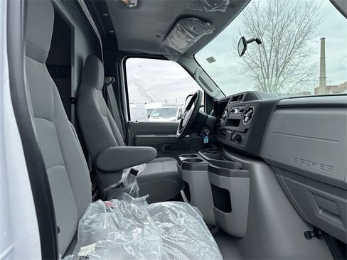 New 2024 Ford E-350 and Econoline 350 Super Duty w/ Power Windows & Locks Group image 37