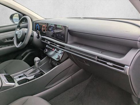 New 2026 Hyundai Tucson SEL image 21