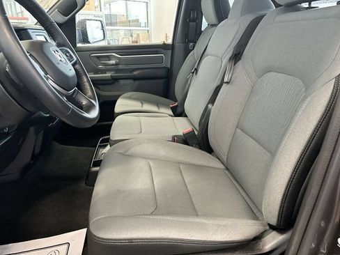Used 2022 RAM 1500 Big Horn AWD/4WD image 15