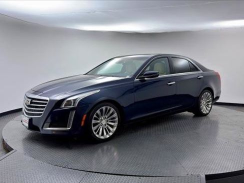 Used 2018 Cadillac CTS Luxury RWD image 2
