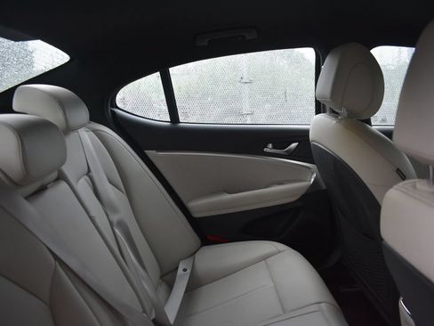 Used 2025 Genesis G70 2.5T AWD/4WD image 24