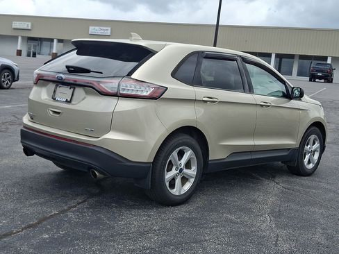 Used 2018 Ford Edge SE AWD/4WD image 6