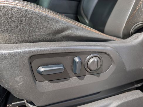 Used 2023 GMC Sierra 3500 AT4 w/ AT4 Preferred Package image 10