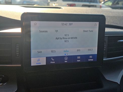 Used 2020 Ford Explorer XLT w/ Equipment Group 202A image 15