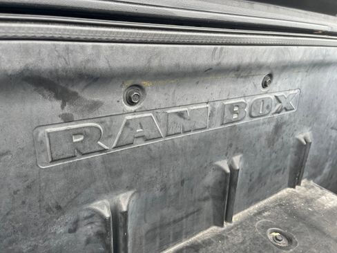 Used 2017 RAM 1500 Laramie w/ Convenience Group image 6