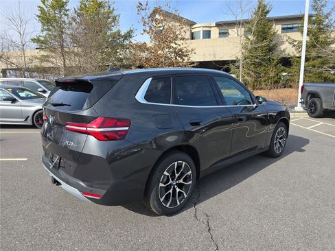 New 2026 BMW X3 xDrive30 w/ Premium Package AWD/4WD image 3