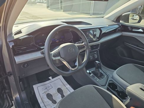 Used 2022 Volkswagen Taos S image 19