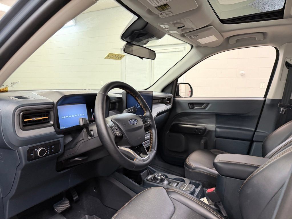 Used 2026 Ford Maverick Tremor AWD/4WD image 16