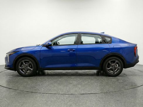 Used 2025 Kia K4 FWD image 5