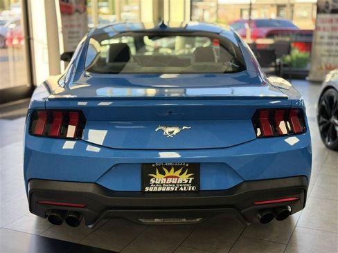 Used 2024 Ford Mustang Premium RWD image 5