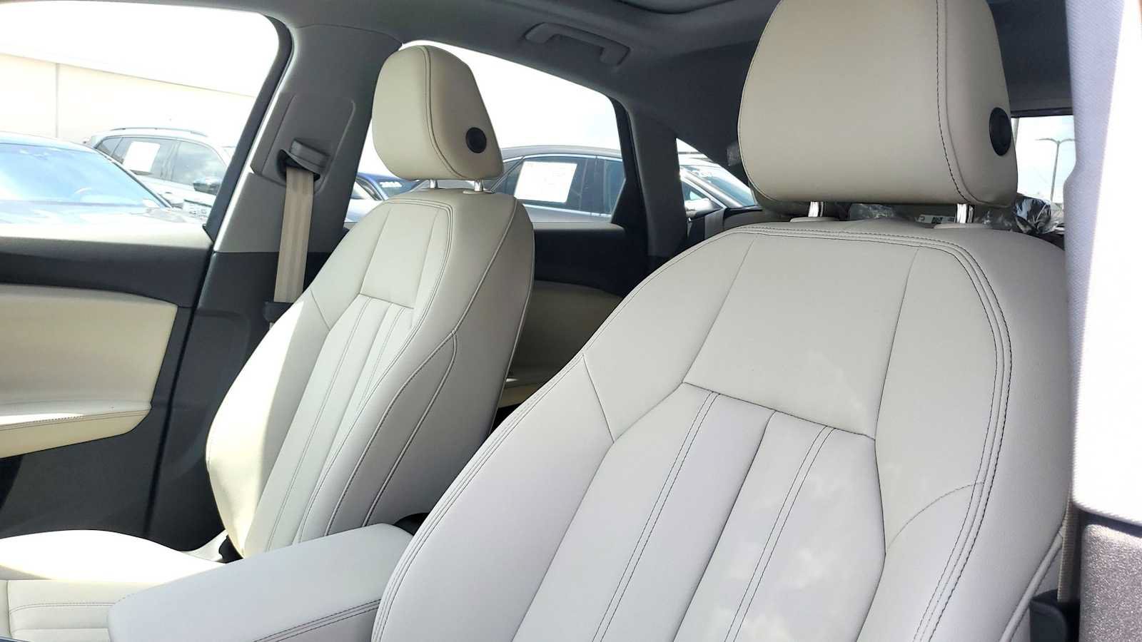 New 2026 Audi Q5 Premium Plus AWD/4WD image 16