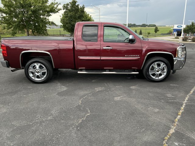 Used 2013 Chevrolet Silverado 1500 LT RWD image 2