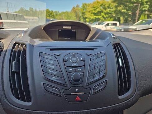 Used 2016 Ford Escape SE FWD image 11