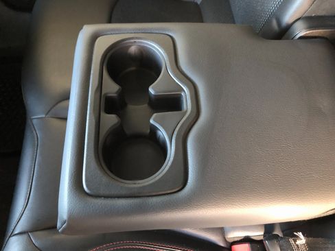 Used 2018 Jeep Compass Trailhawk w/ Navigation Group image 12