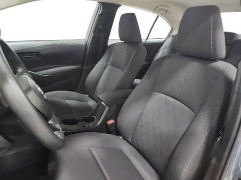Used 2024 Toyota Corolla LE image 20