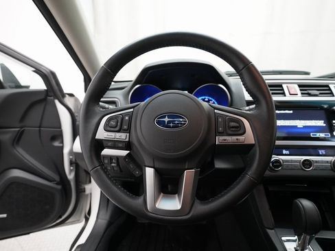Used 2016 Subaru Outback 2.5i Limited image 4