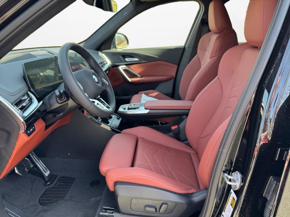 New 2026 BMW X1 xDrive28i AWD/4WD image 9