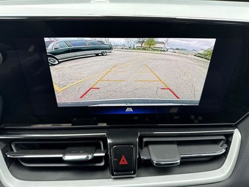 Certified 2025 Chevrolet TrailBlazer LT FWD image 25