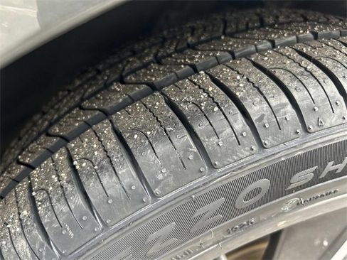 Certified 2024 Hyundai Elantra SEL w/ Convenience Package image 17