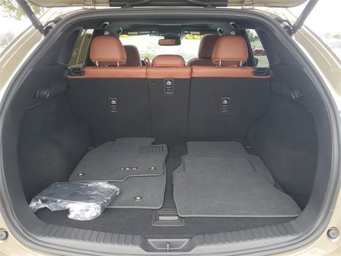 Certified 2025 MAZDA CX-5 Carbon Edition image 8