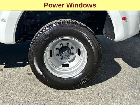 Certified 2025 Ford F350 XL image 9