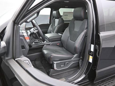 New 2025 Ford F150 Raptor image 8